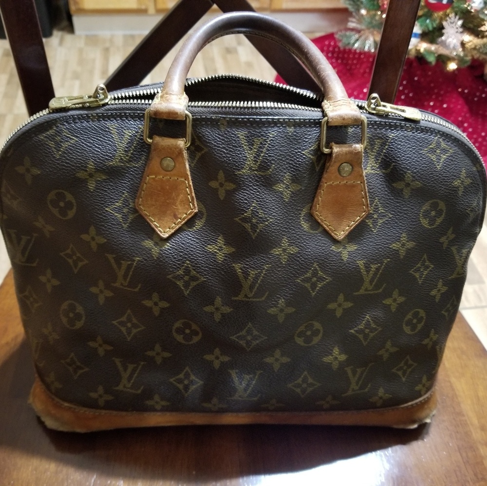 Louis vuitton alma